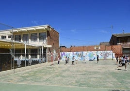 El colegio Cristo de la Expiración de Santa Cruz, uno de los que se someterá a obras.