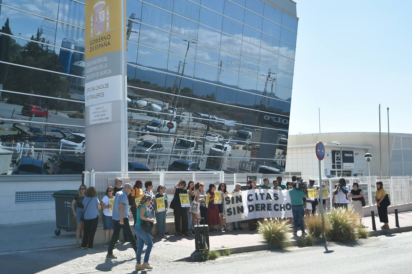 Concentración en favor del derecho de asilo en Murcia