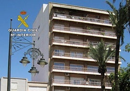 Edificio en el que ocurrió el incendio de la última planta, en Cartagena.