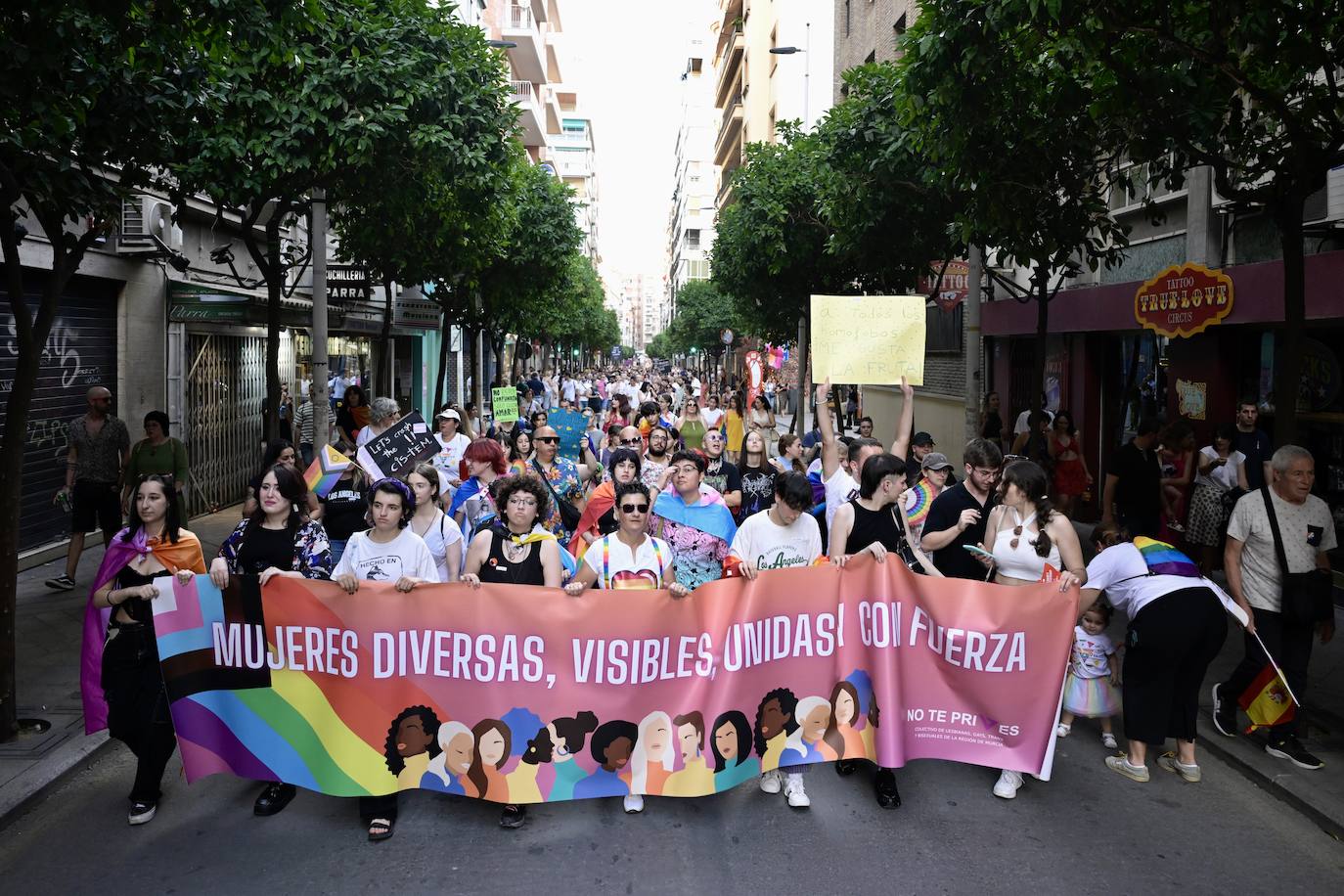 La manifestación por el Orgullo en Murcia, en imágenes