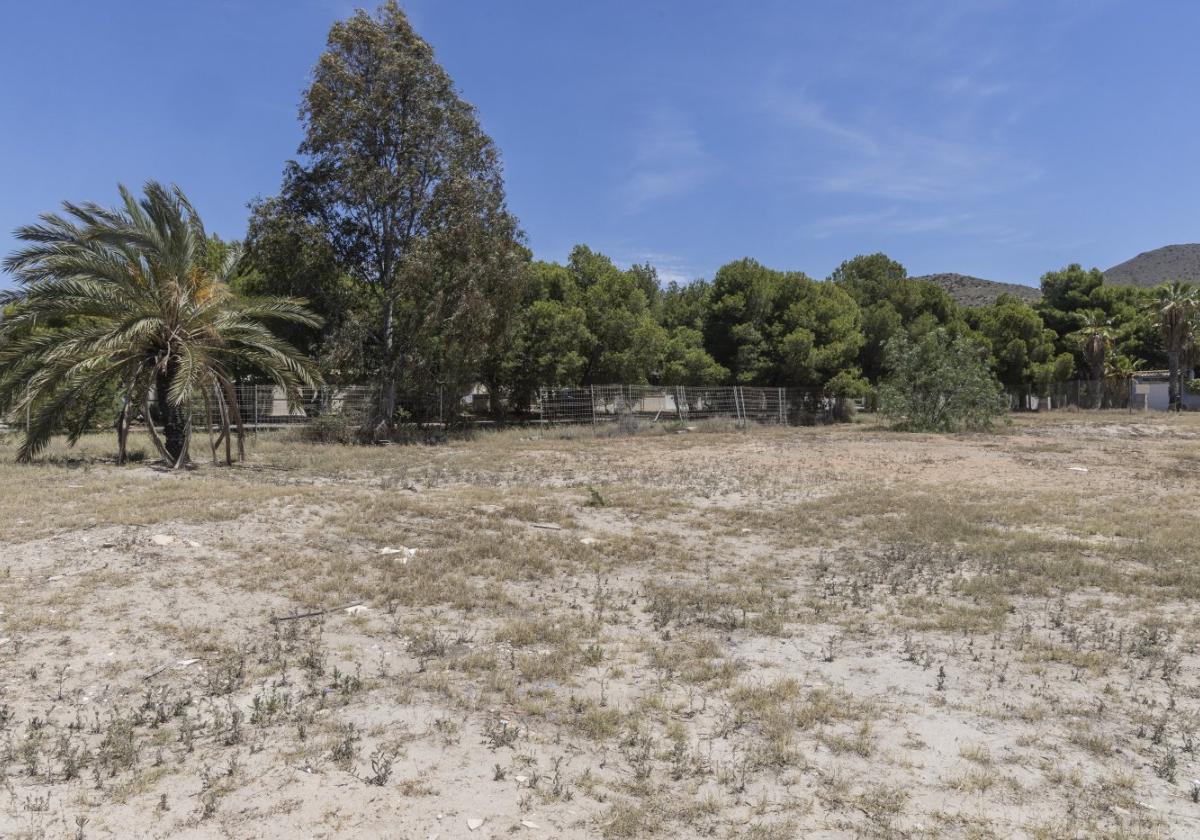 Urbanismo reactiva la construcción de unas 135 viviendas en la playa de San Ginés, en La Azohía