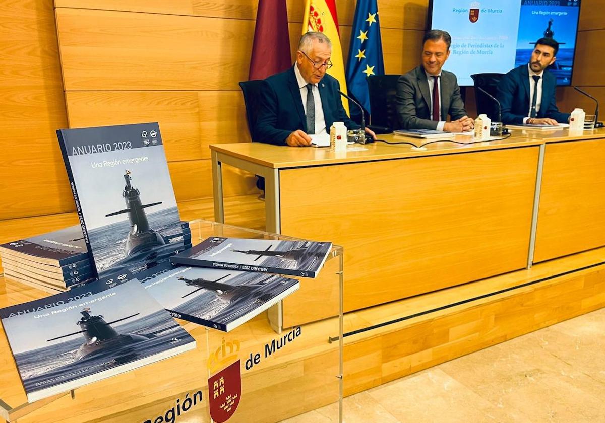 Presentación del Anuario de la Región de Murcia 2023, este martes.