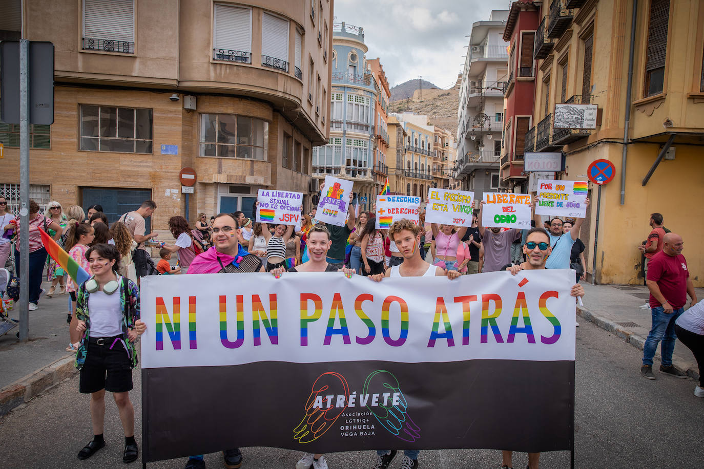 Las imágenes de la marcha del Orgullo LGTBI en Orihuela