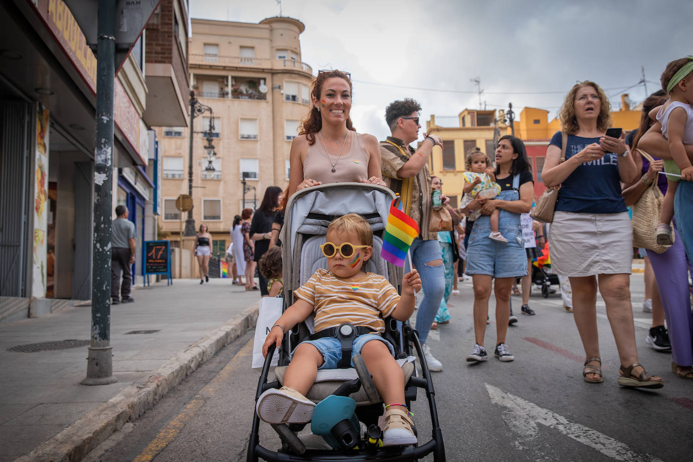 Las imágenes de la marcha del Orgullo LGTBI en Orihuela