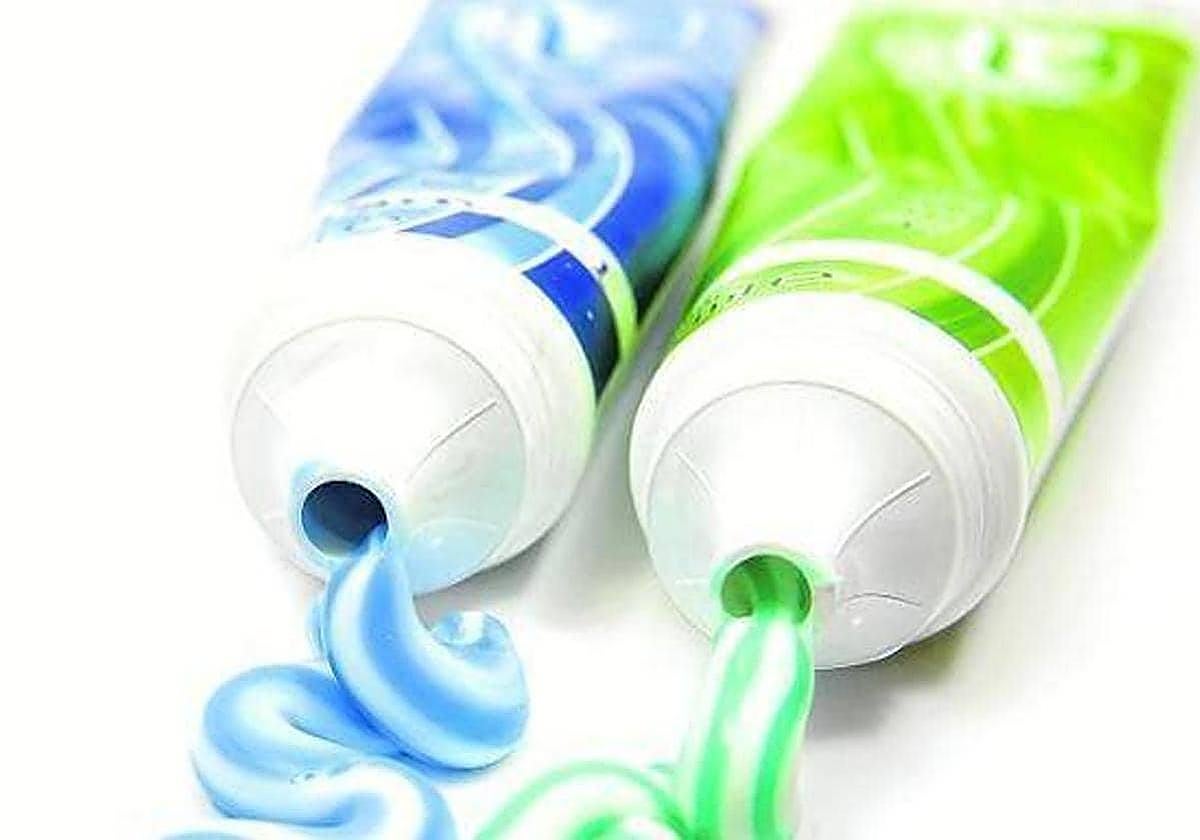 Una odóntologa revela en ingrediente que debes evitar en tu pasta de diente.