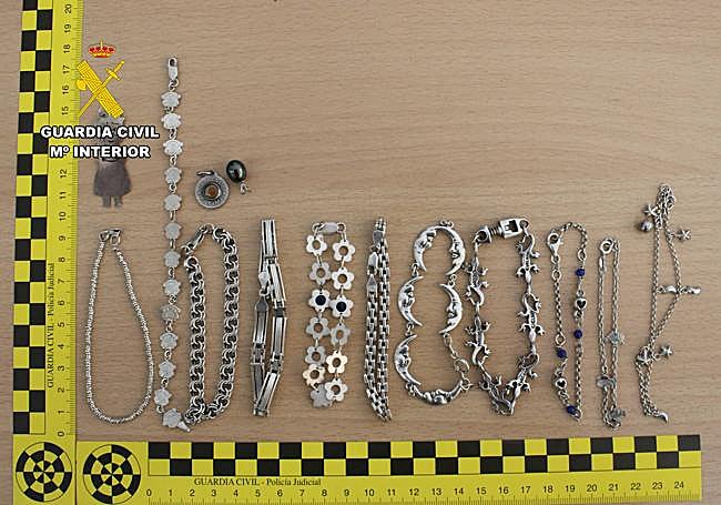 Otros objetos robados en viviendas de Cartagena.