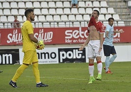 Gianfranco Gazzaniga, junto a Víctor Curto, la última vez que visitó el Enrique Roca con El Ejido.