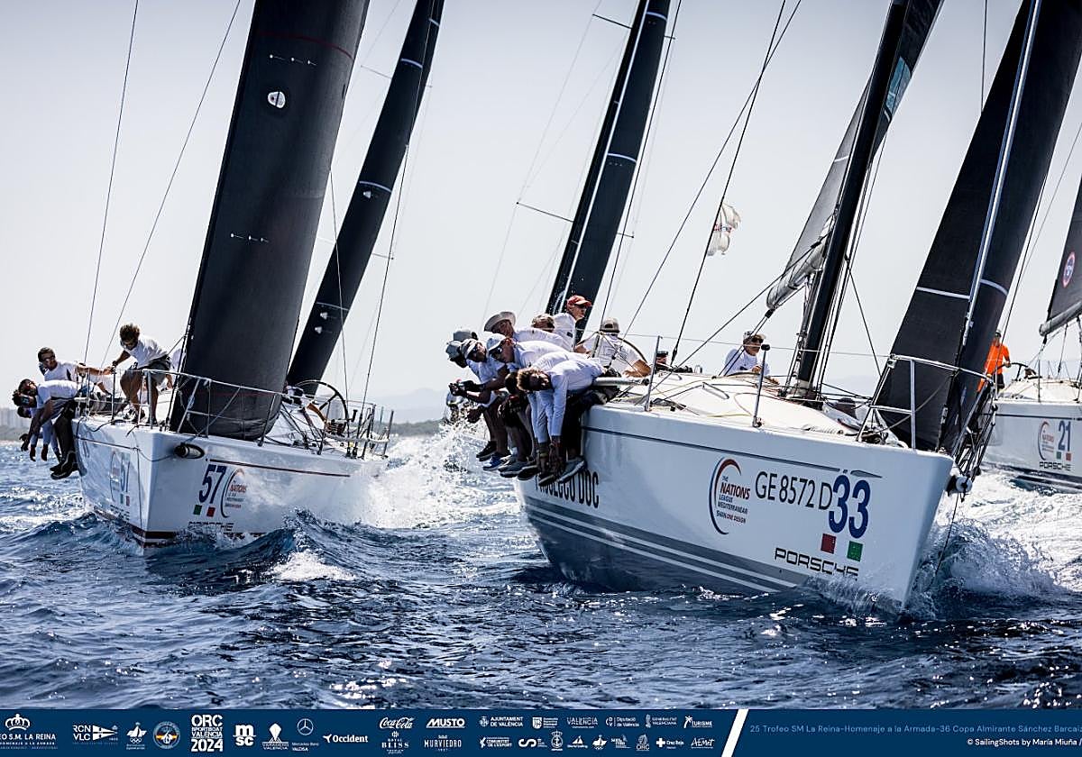 Cruceros de la clase Swan 42, durante la regata inaugural del Trofeo S. M. La Reina de Valencia, ayer.