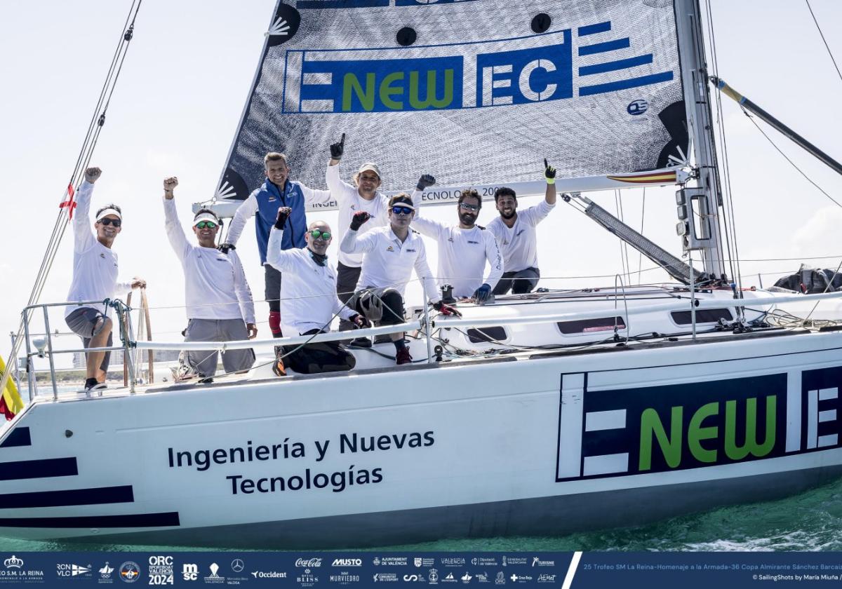 El 'Enewtec' revalida el título de campeón del Trofeo SM La Reina