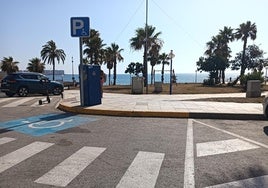 La plaza de aparcamiento en Playa Flamenca es indicada en el estudio para AVCRL como una de las que mejor cumple con la normativa de accesibilidad.