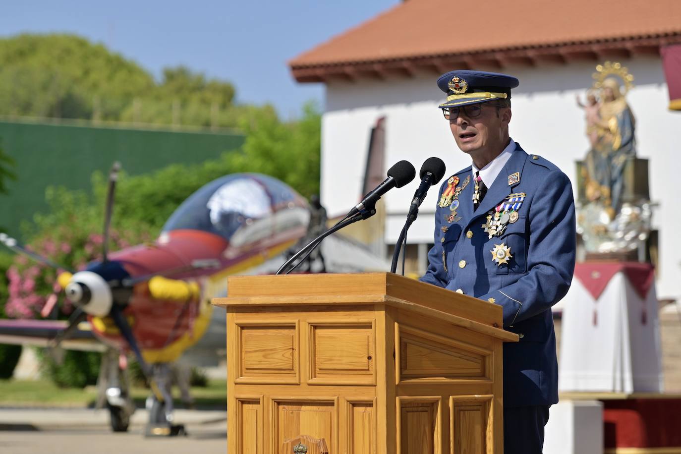 La entrega de Reales Despachos a los nuevos tenientes del Ejército del Aire