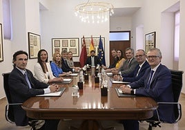 El nuevo Consejo de Gobierno tras las dos nuevas incorporaciones.