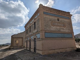 Antiguo apeadero de Los Rodeos.