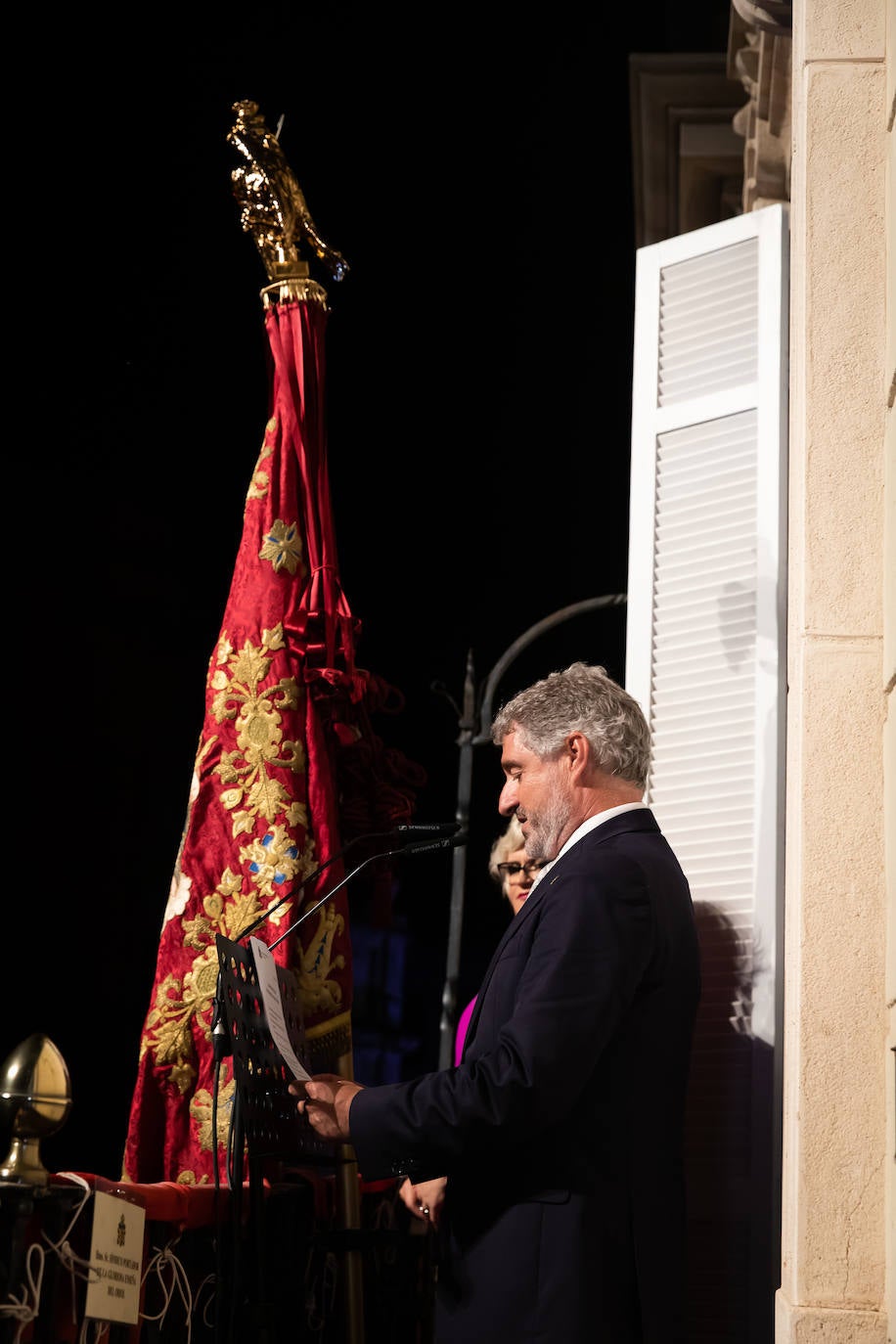 Las imágenes de la Exposición de la Gloriosa Enseña del Oriol en Orihuela