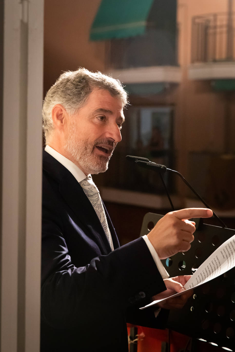 Las imágenes de la Exposición de la Gloriosa Enseña del Oriol en Orihuela