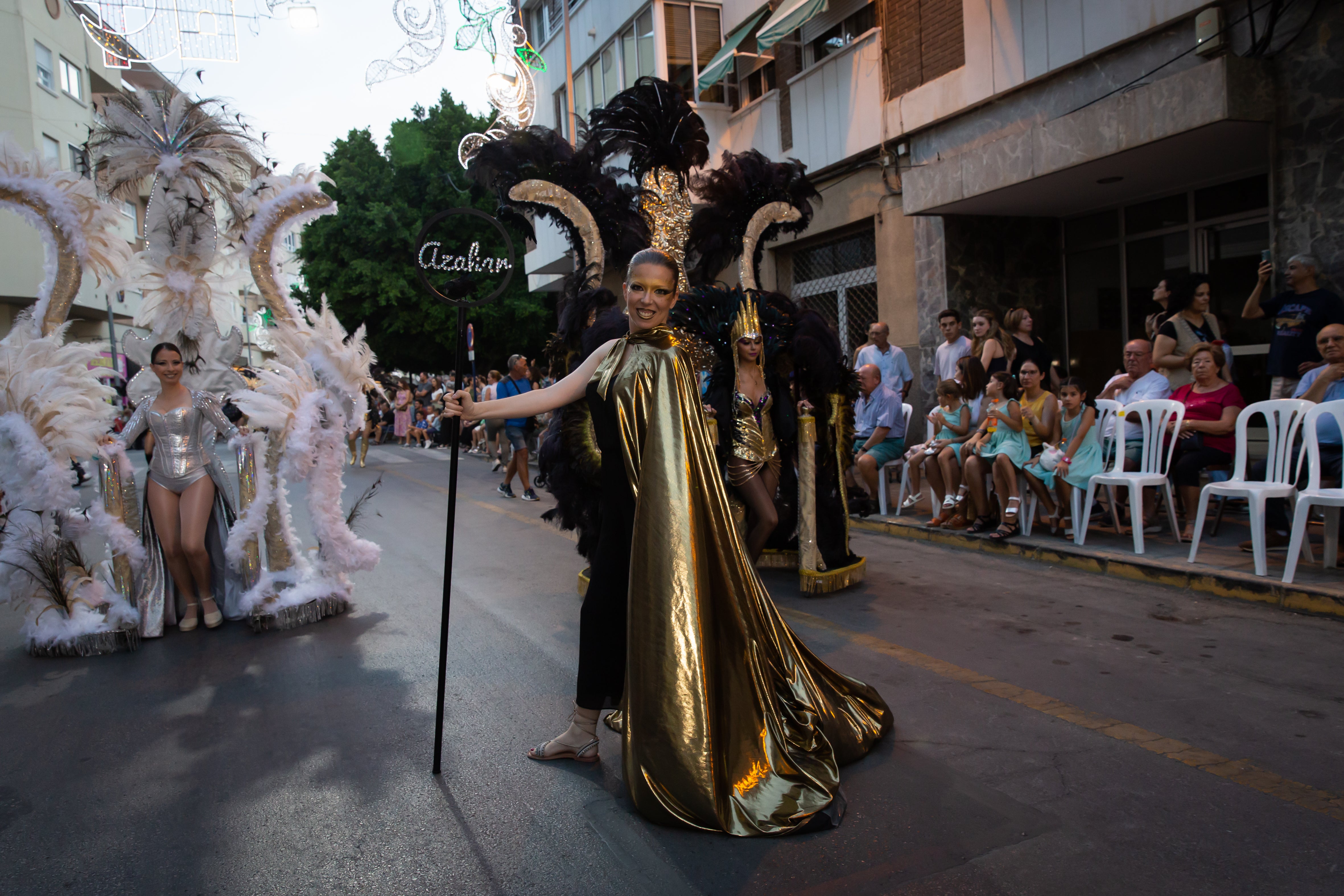 Las imágenes de la retreta festera de Orihuela