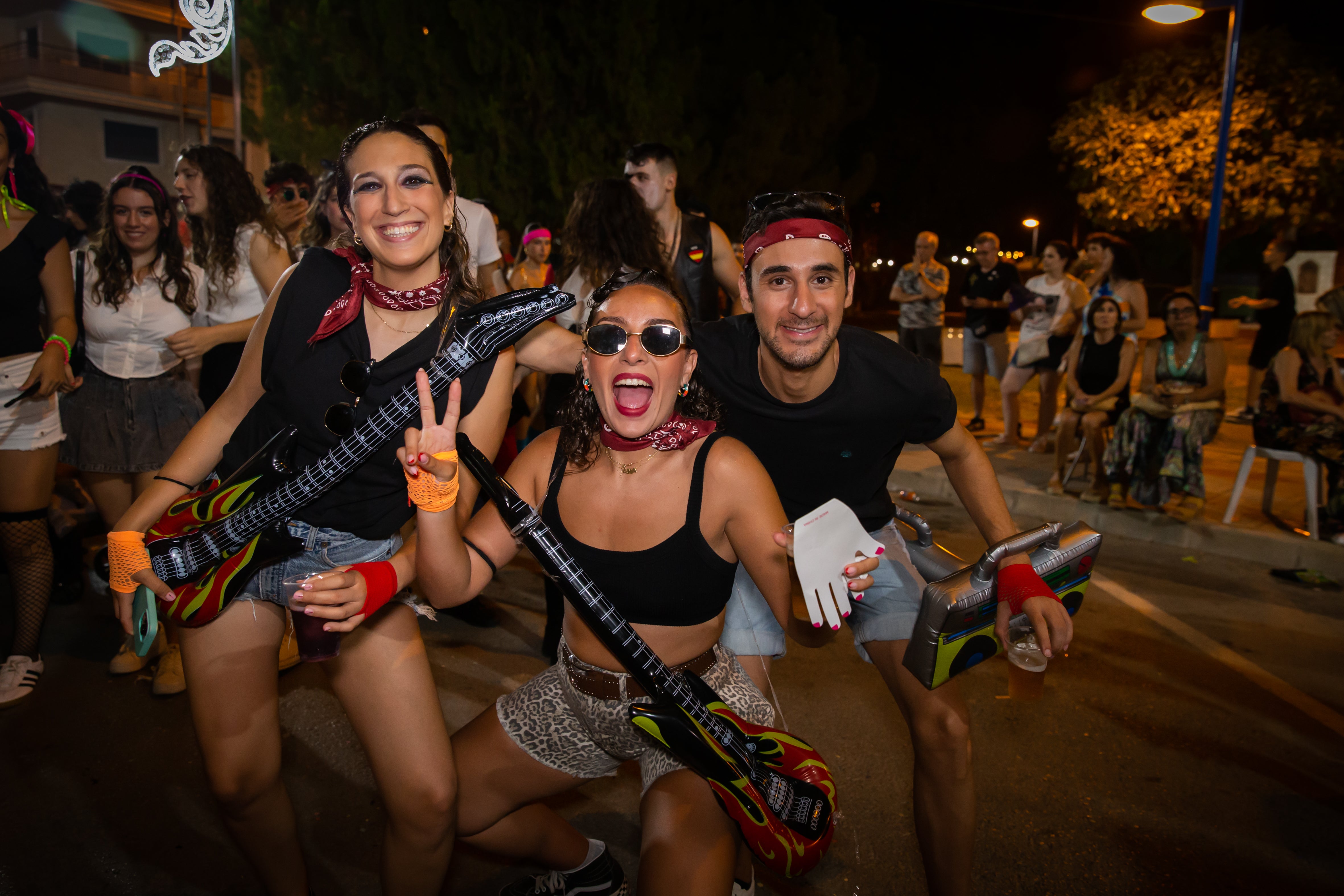 Las imágenes de la retreta festera de Orihuela