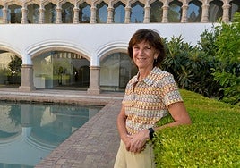 Museo de Santa Clara. Marta López-Briones, en uno de sus rincones favoritos de la ciudad de Murcia, la alberca del Real Monasterio de Santa Clara La Real.