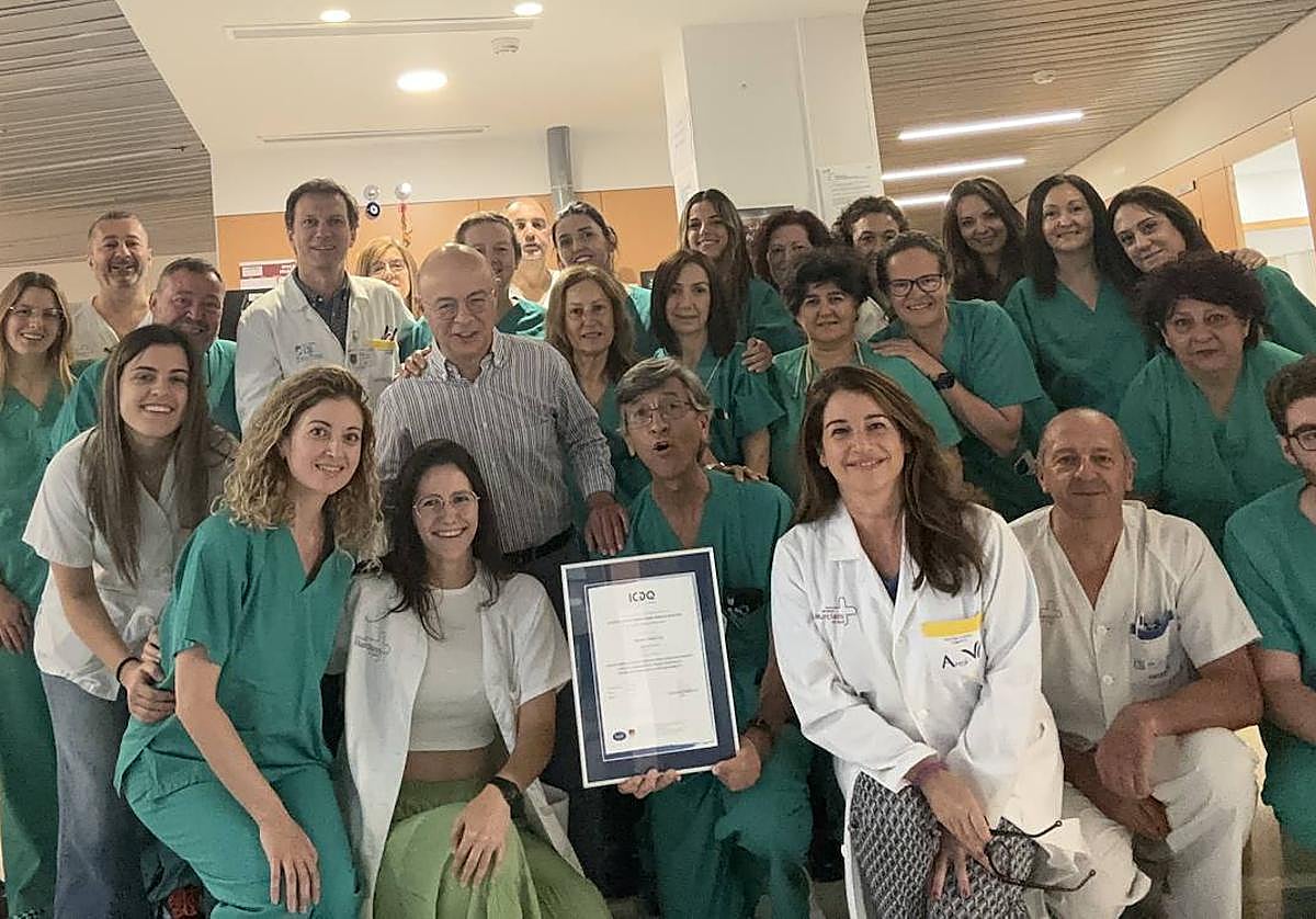 Plantilla de la Unidad de Aparato Digestivo del Morales Meseguer con la acreditación ISO.