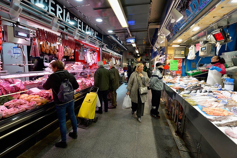 Imagen después - Mercados de abastos en Murcia.