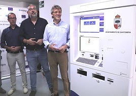 El nuevo quiosco digital para realizar trámites administrativos, en Santomera.