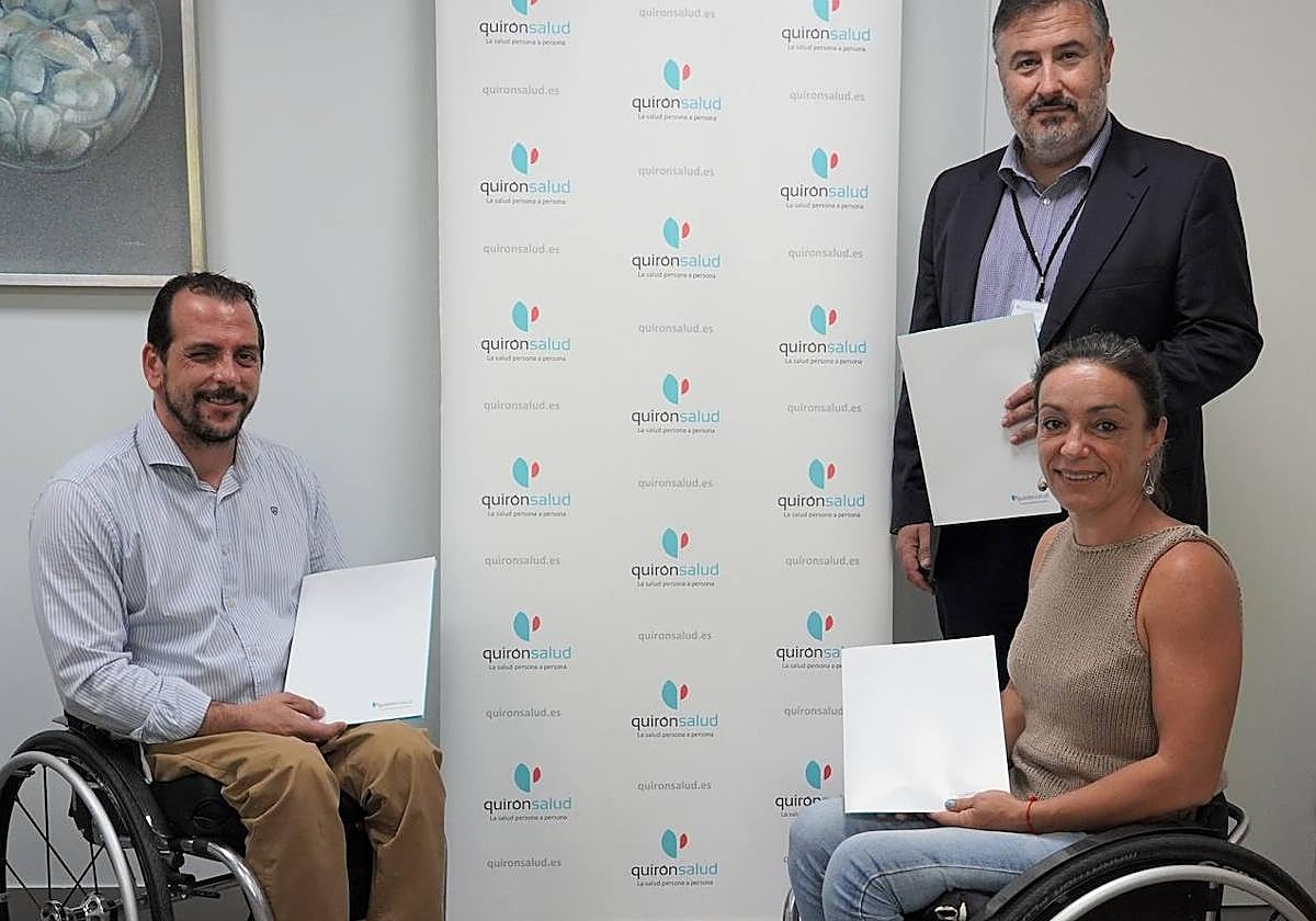 Quirónsalud renueva su compromiso con el equipo murciano de baloncesto adaptado UCAM Murcia BSR