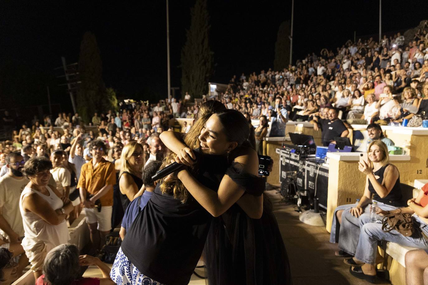 Los conciertos de Mavica, Papaconstantino, Rita Payés María José Llergo y Gaye Su Akyols, en imágenes