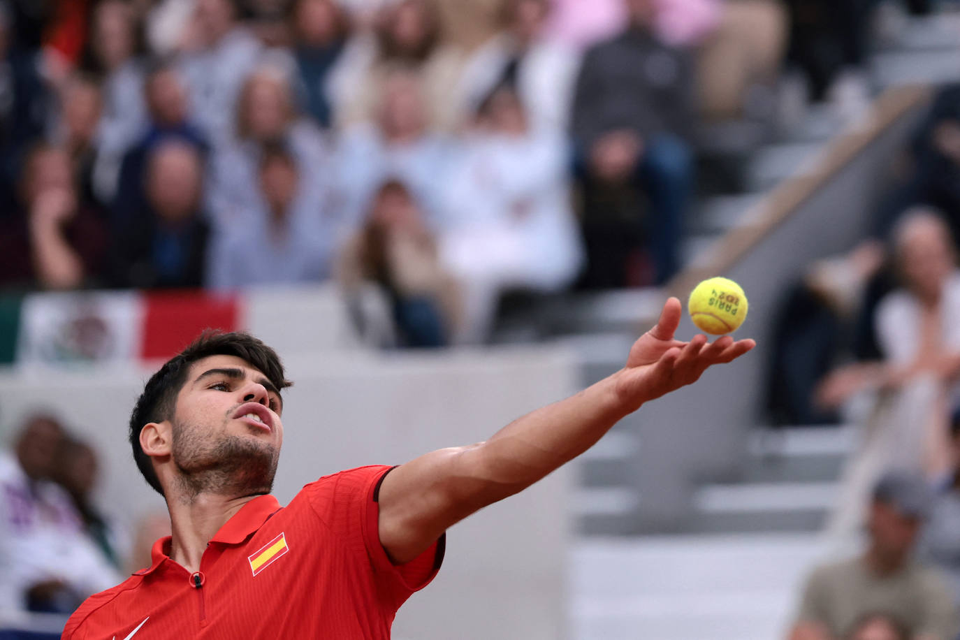 El debut de Alcaraz en los Juegos Olímpicos de París 2024, en imágenes