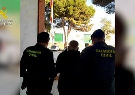 Detención de uno de los investigados en la trama de los cadáveres de magrebíes, en marzo.