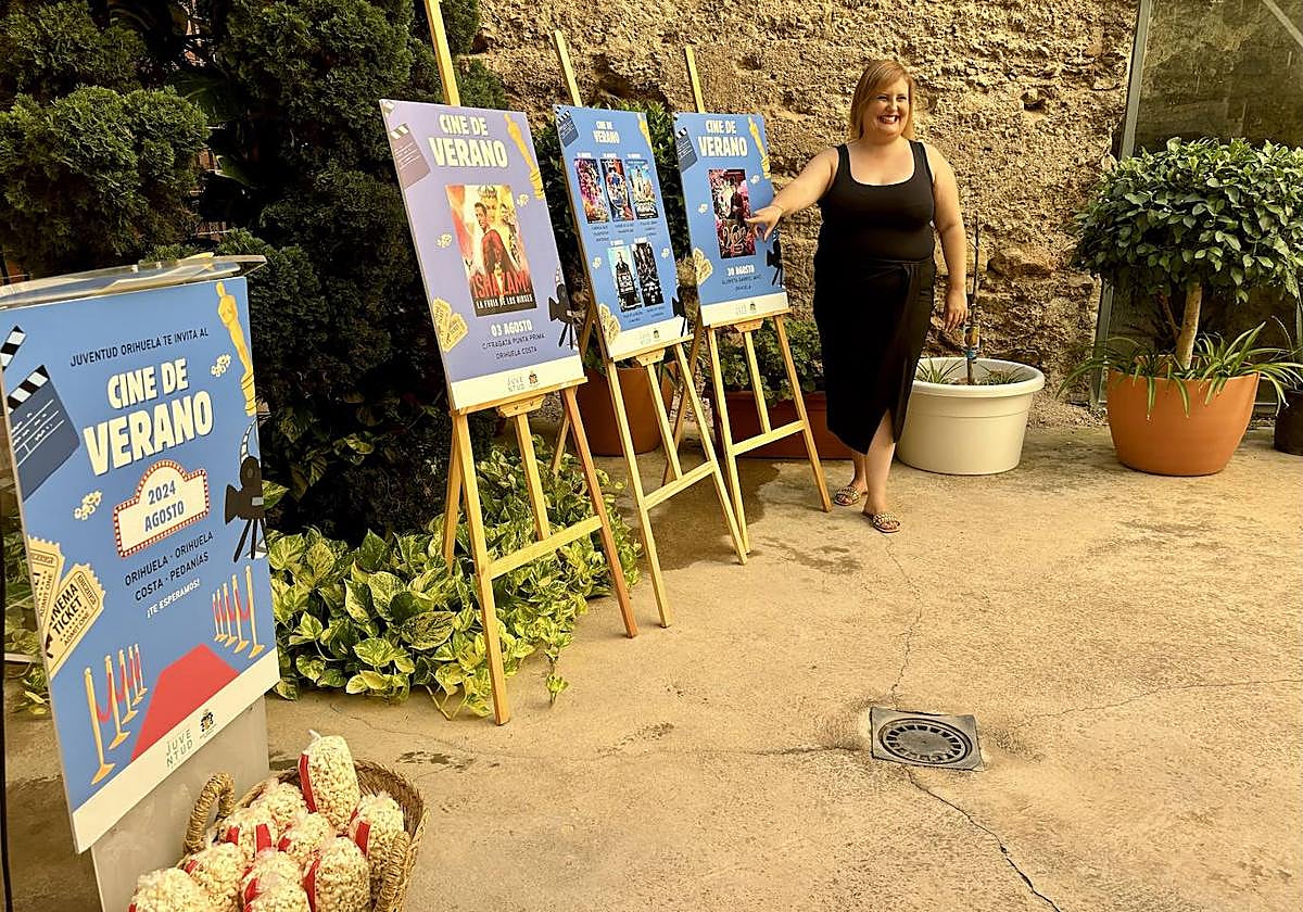 La concejala de Juventud, Anabel García, durante la presentación.