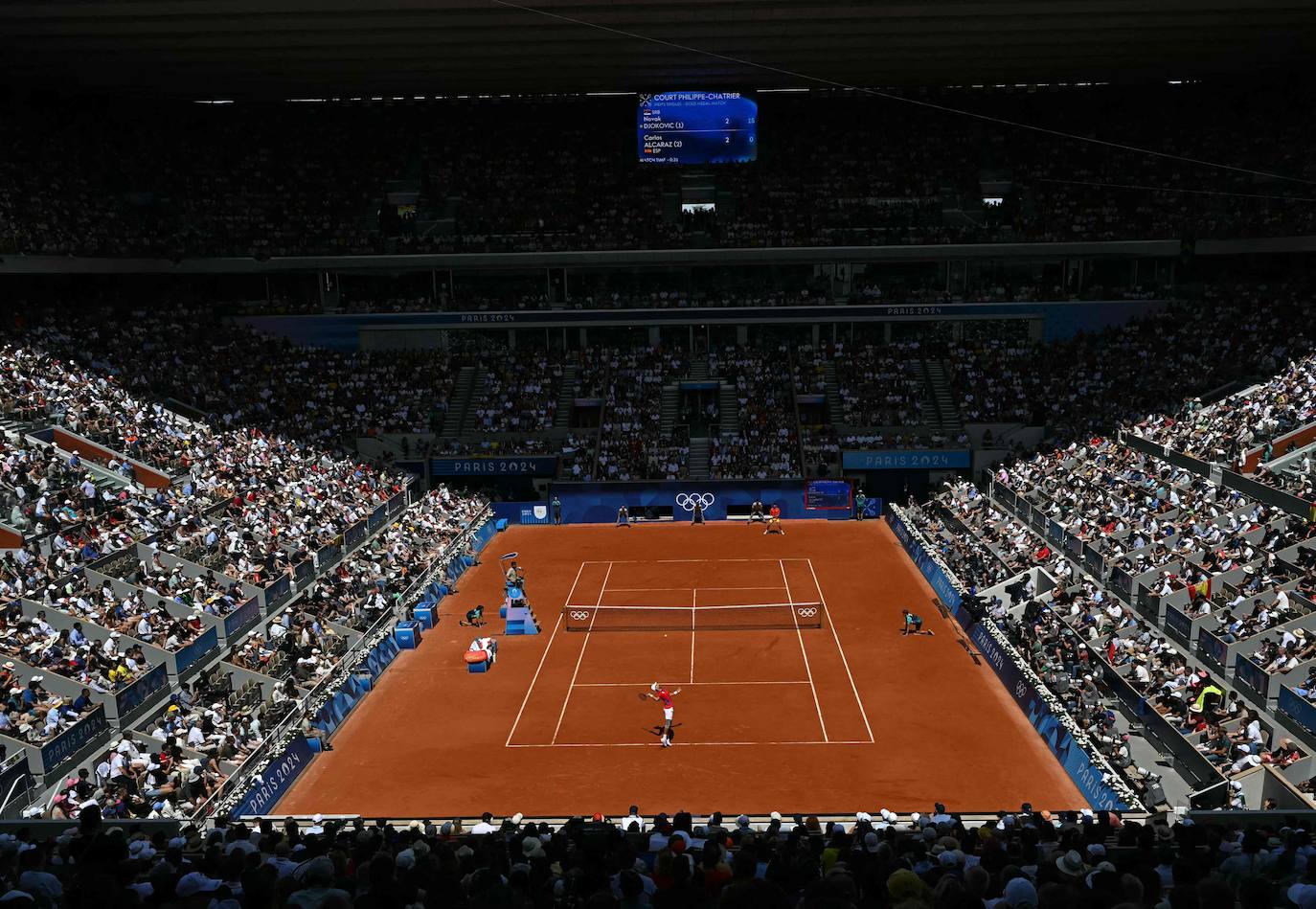 En imágenes, la final de tenis en los Juegos Olímpicos entre Carlos Alcaraz y Novak Djokovic