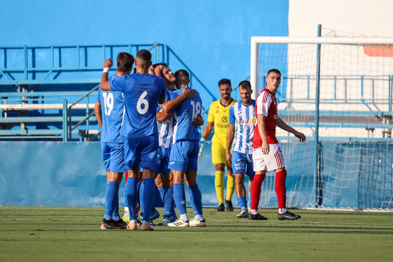 En imágenes, el partido entre el Águilas y el Real Murcia