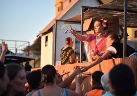 El desfile de carrozas de las fiestas de Los Alcázares, en una imagen de archivo.