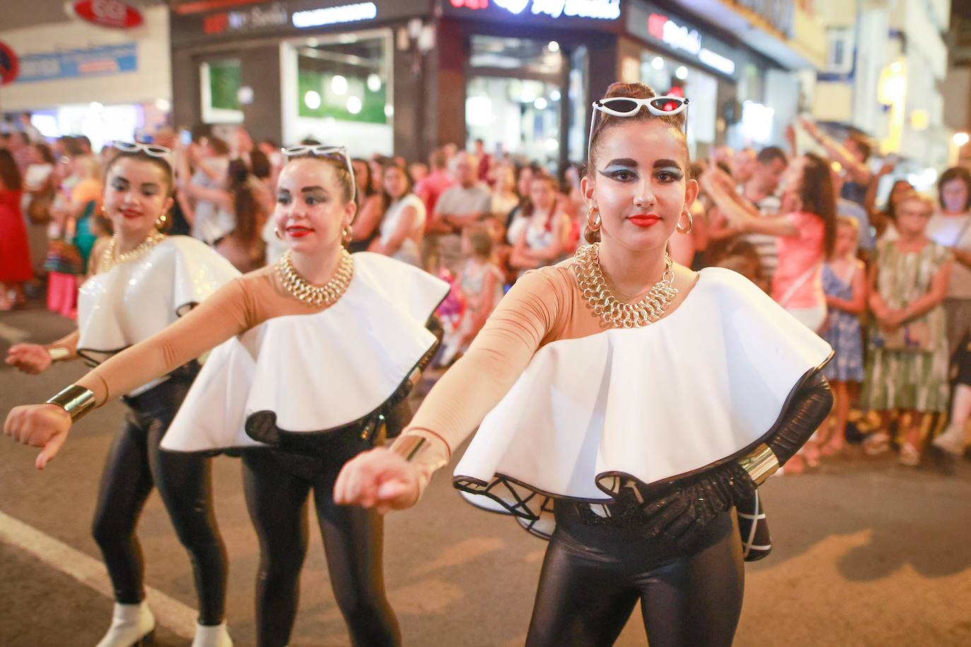 El desfile del Carnaval de Torrevieja, en imágenes