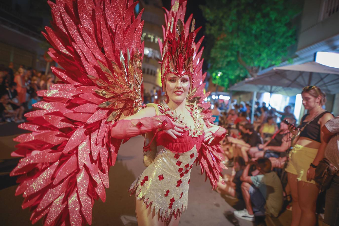 El desfile del Carnaval de Torrevieja, en imágenes