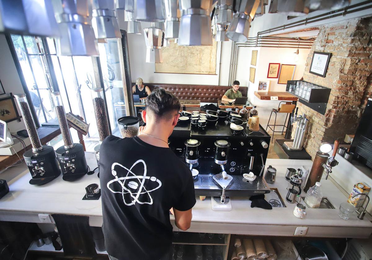El local en Murcia de CaféLab, en imágenes | La Verdad