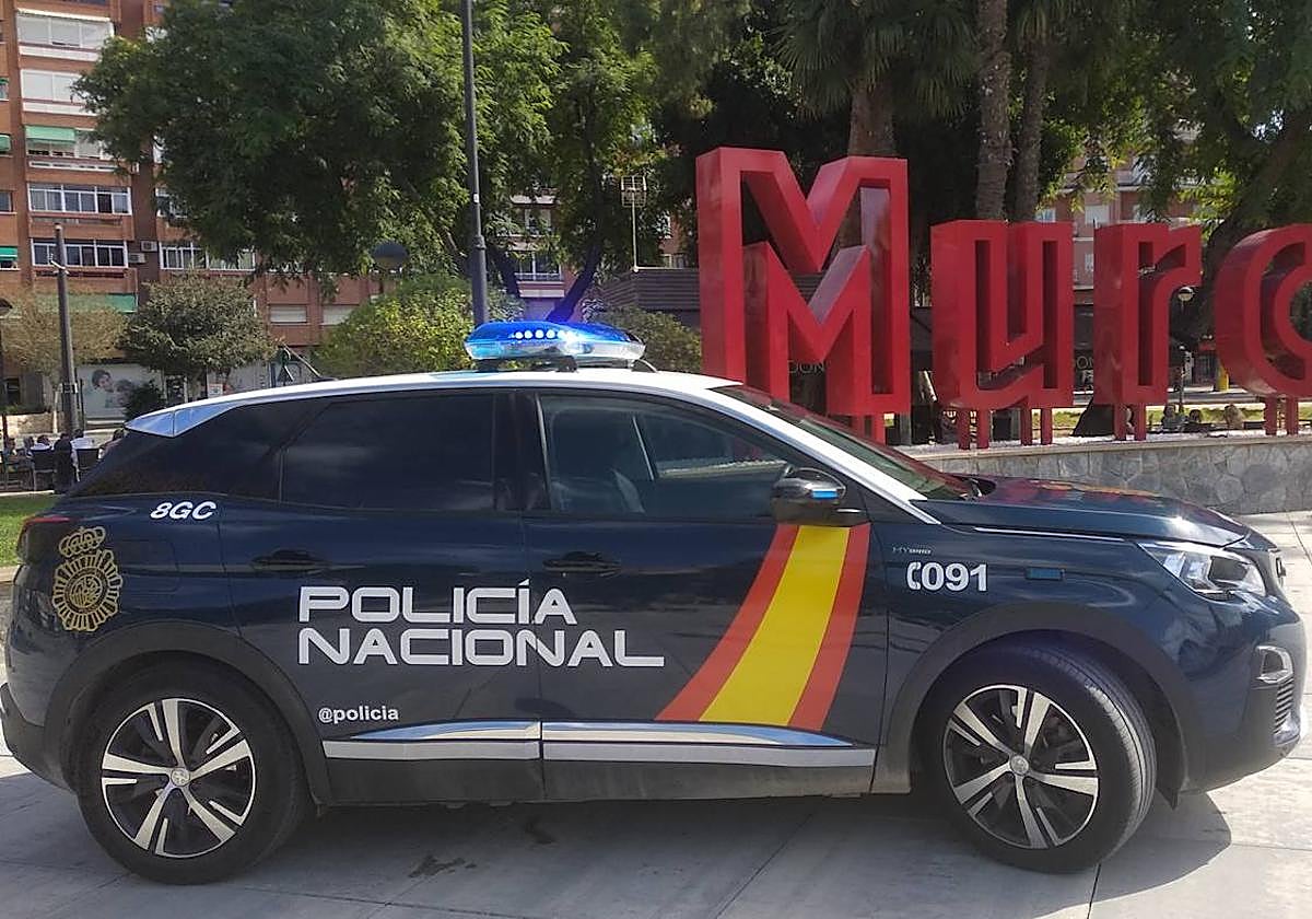 Un vehículo de la Policía Nacional.