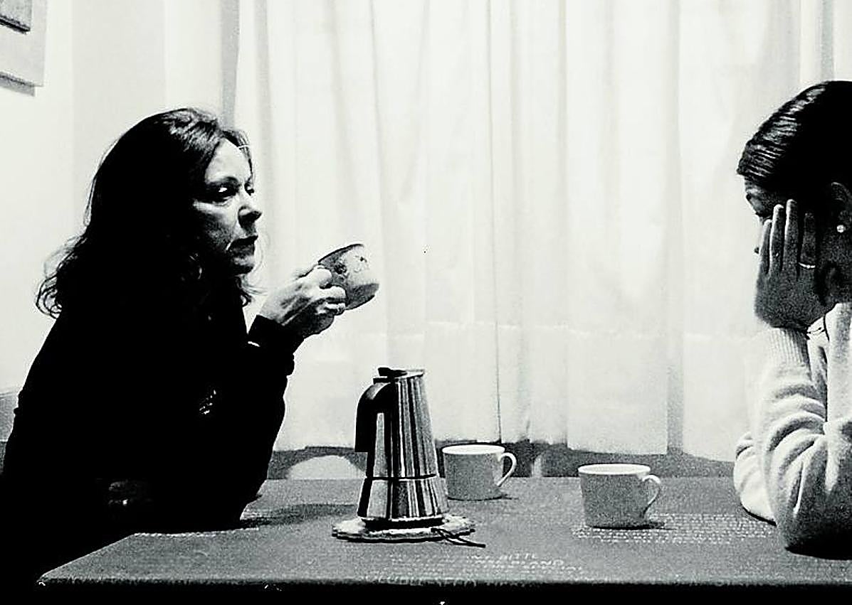 Imagen secundaria 1 - 'Apnea', de Alba Minet Navarro; 'La sencillez en lo ordinario', de Irene Amorós Turpín, y 'Ambivalencia y culpa', de Sara Isabel Sierra Escalante. 