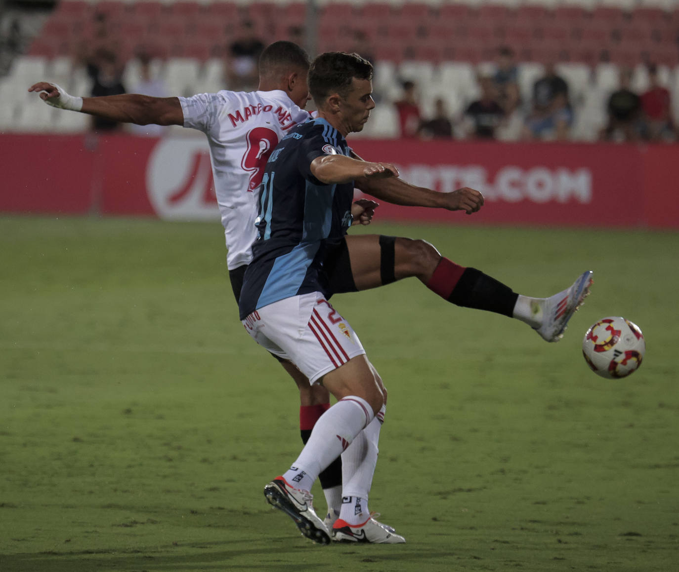 La victoria del Real Murcia frente al Sevilla Atlético, en imágenes