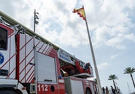 La bandera de España ondea de nuevo en el Puerto de Cartagena.