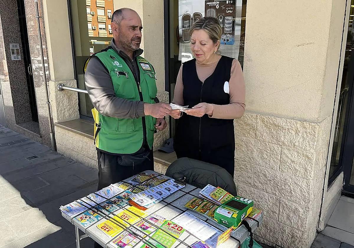 Vendedor de la ONCE de Cieza.