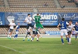 El UCAM cae en Jerez en el minuto 90