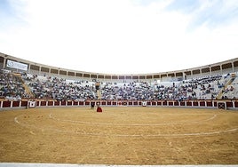 Imagen de archivo de una corrida en la Plaza de Toros de Cehegín.