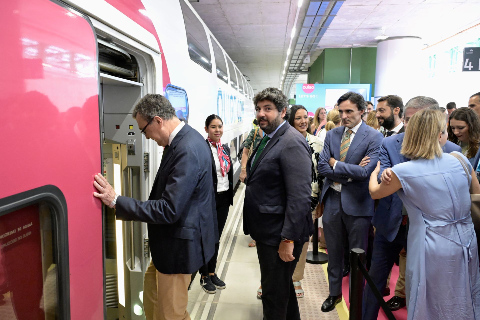 Así fue la inauguración de la línea de Ouigo entre Murcia y Madrid, en imágenes