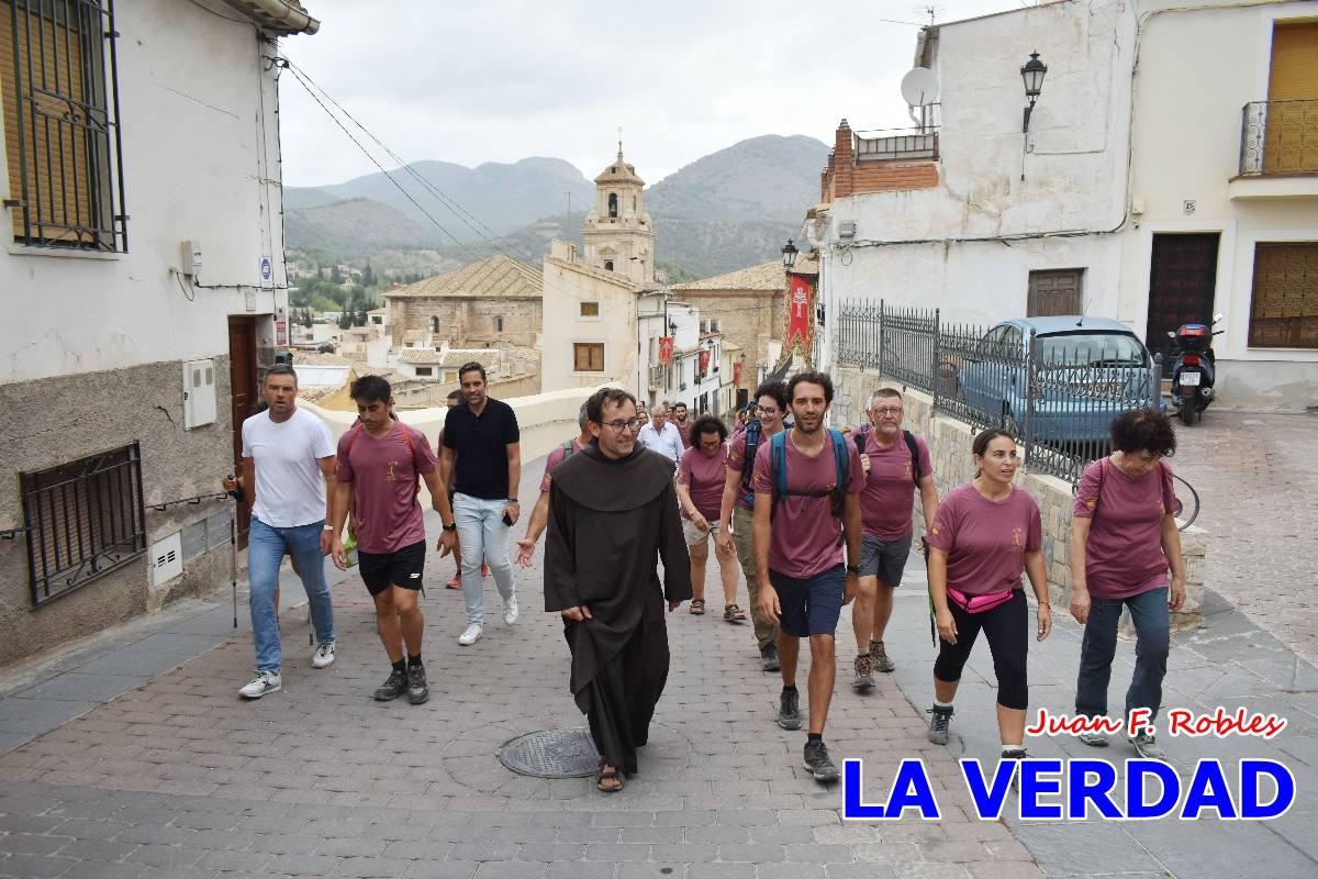 Caminando con San Juan de la Cruz - Llegan los andariegos