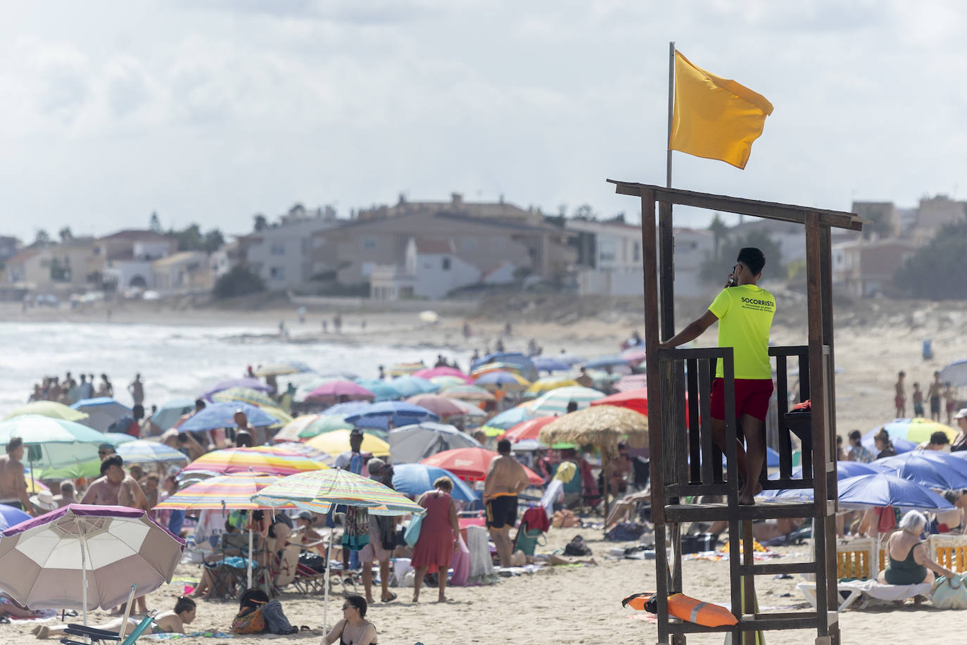 Alta ocupación en La Manga, en imágenes