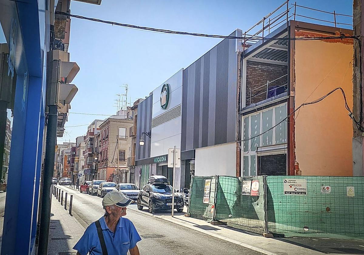 Obras de ampliación de Mercadona en su supermercado de la calle Pintor Agrasot.