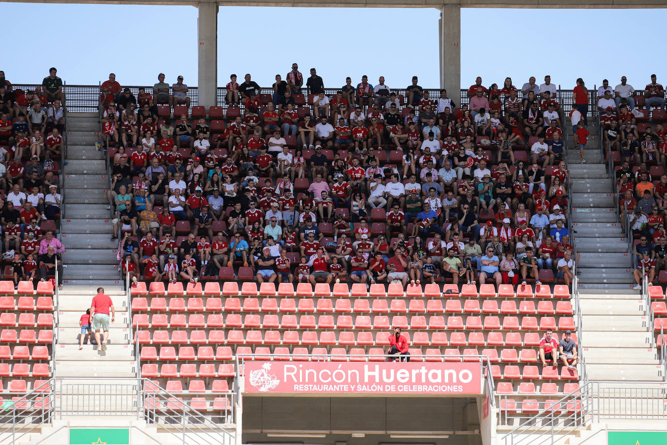 La victoria del Real Murcia contra el Mérida, en imágenes