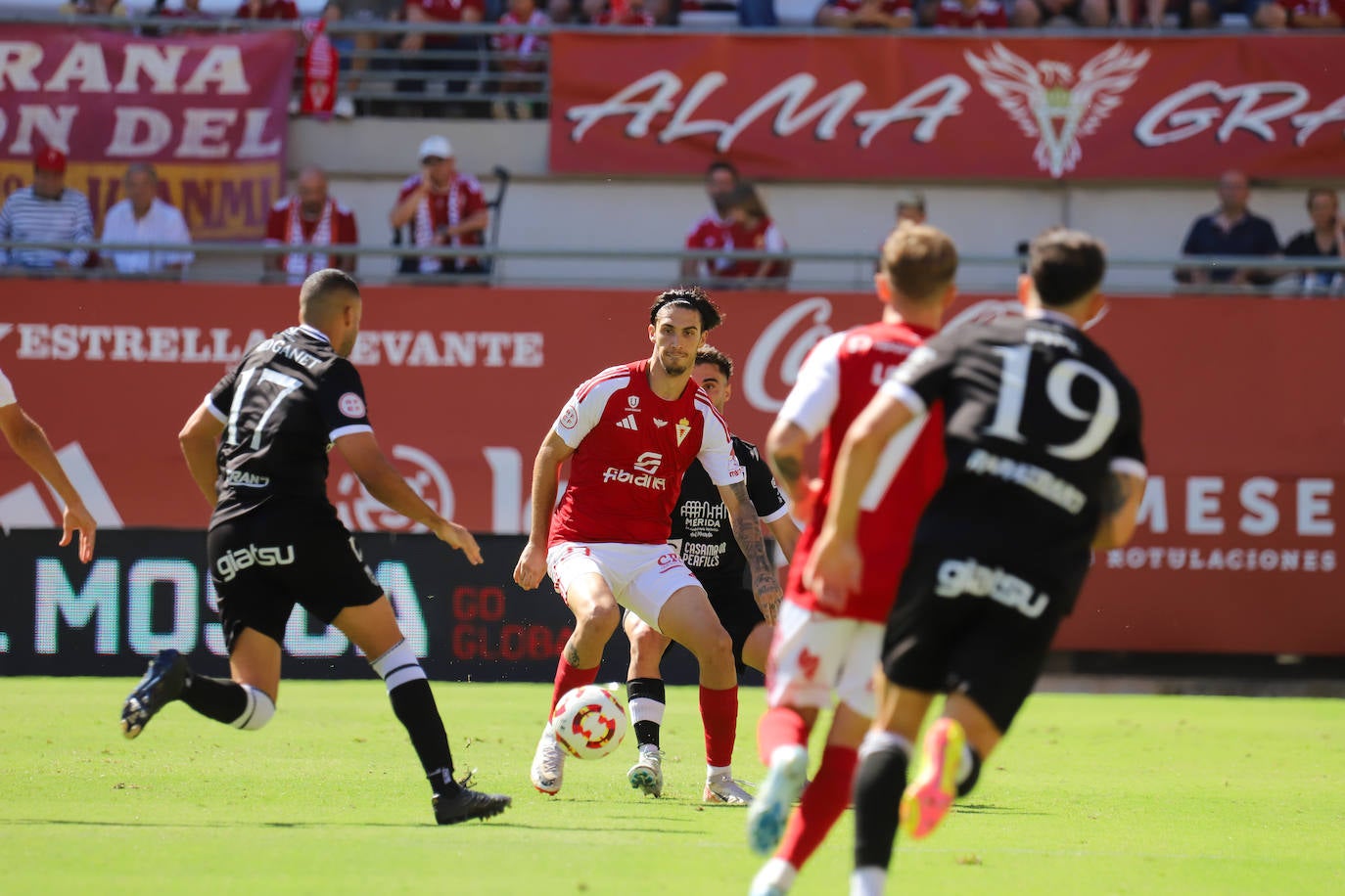 La victoria del Real Murcia contra el Mérida, en imágenes