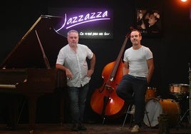 Jota y Alejandro Baeza, fundadores del único club de jazz de la Región de Murcia.